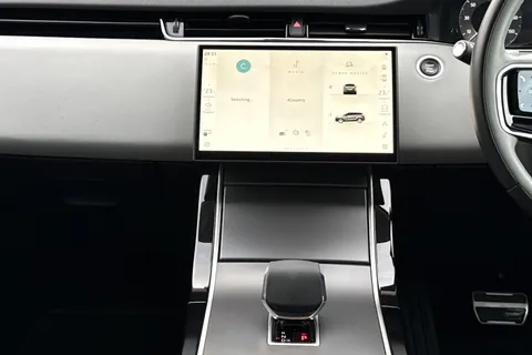 KM74FDK Land Rover Range Rover Evoque 2.0 D200 Dynamic HSE 5dr Auto Thumbnail #15