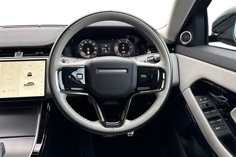 KM74FDK Land Rover Range Rover Evoque 2.0 D200 Dynamic HSE 5dr Auto Thumbnail #16