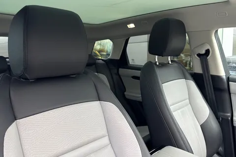 KM74FDK Land Rover Range Rover Evoque 2.0 D200 Dynamic HSE 5dr Auto Thumbnail #22