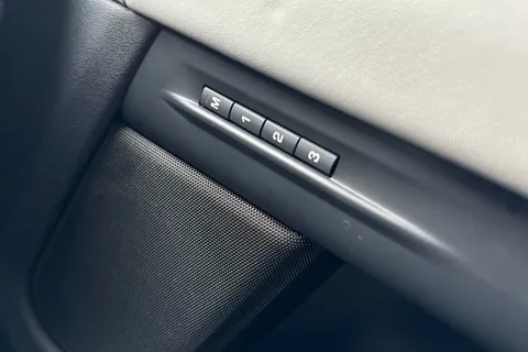 KM74FDK Land Rover Range Rover Evoque 2.0 D200 Dynamic HSE 5dr Auto Thumbnail #26