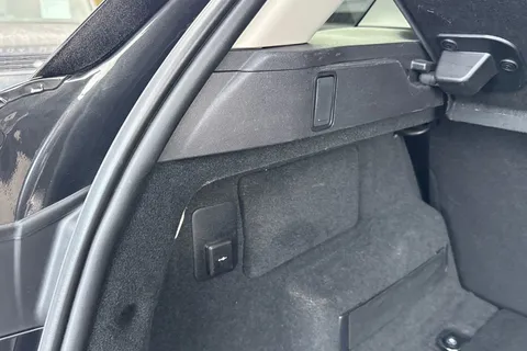 KM74FDK Land Rover Range Rover Evoque 2.0 D200 Dynamic HSE 5dr Auto Thumbnail #28