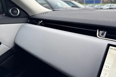 KM74FDK Land Rover Range Rover Evoque 2.0 D200 Dynamic HSE 5dr Auto Thumbnail #49