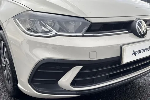 ML72DNX Volkswagen Polo 1.0 TSI Life 5dr Thumbnail #9