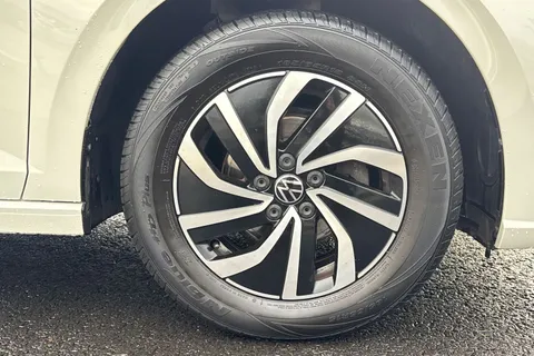 ML72DNX Volkswagen Polo 1.0 TSI Life 5dr Thumbnail #10