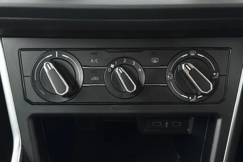 ML72DNX Volkswagen Polo 1.0 TSI Life 5dr Thumbnail #22