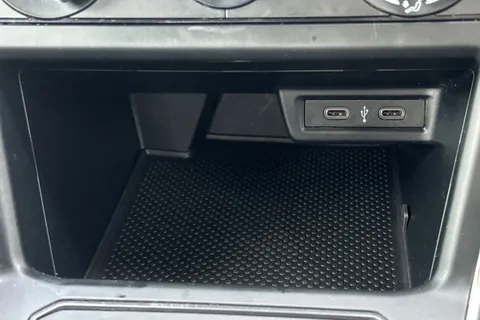 ML72DNX Volkswagen Polo 1.0 TSI Life 5dr Thumbnail #32