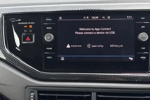 ML72DNX Volkswagen Polo 1.0 TSI Life 5dr Thumbnail #36