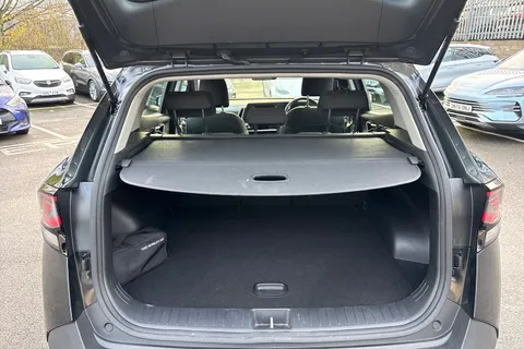 EJ73ZZS Kia Sportage 1.6T GDi ISG 2 5dr Thumbnail #9