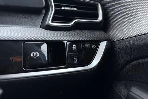 EJ73ZZS Kia Sportage 1.6T GDi ISG 2 5dr Thumbnail #28