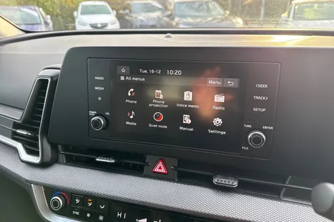 EJ73ZZS Kia Sportage 1.6T GDi ISG 2 5dr Thumbnail #35