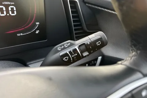 EJ73ZZS Kia Sportage 1.6T GDi ISG 2 5dr Thumbnail #38