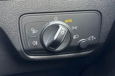 FD70UOB Audi Q2 1.5 TFSI CoD 35 Sport S Tronic Euro 6 (s/s) 5dr Thumbnail #37