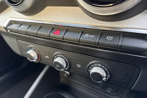 FD70UOB Audi Q2 1.5 TFSI CoD 35 Sport S Tronic Euro 6 (s/s) 5dr Thumbnail #45