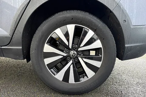 PK72OMH Volkswagen Taigo 1.0 TSI Life Euro 6 (s/s) 5dr Thumbnail #12