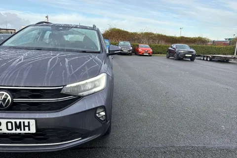 PK72OMH Volkswagen Taigo 1.0 TSI Life Euro 6 (s/s) 5dr Thumbnail #25