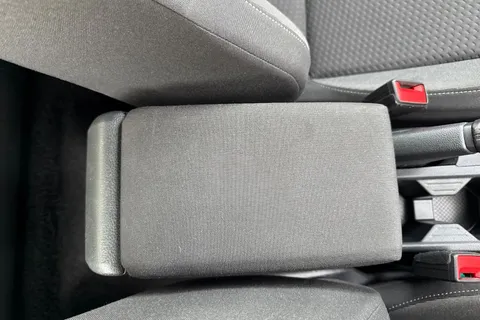 PK72OMH Volkswagen Taigo 1.0 TSI Life Euro 6 (s/s) 5dr Thumbnail #56