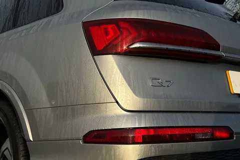 PK70XYX Audi Q7 50 TDI Quattro Black Edition 5dr Tiptronic Thumbnail #8