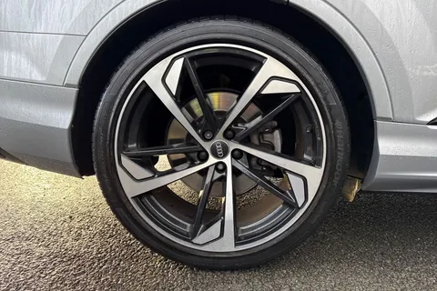 PK70XYX Audi Q7 50 TDI Quattro Black Edition 5dr Tiptronic Thumbnail #12