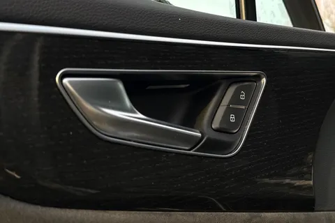 PK70XYX Audi Q7 50 TDI Quattro Black Edition 5dr Tiptronic Thumbnail #32