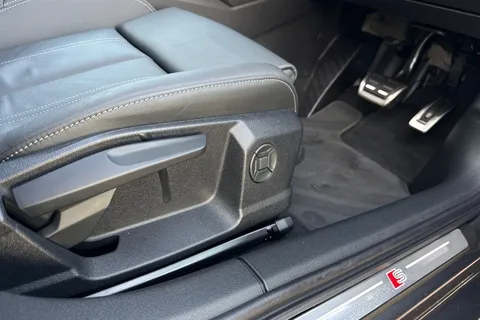 BU75ZKT Audi A3 1.5 TFSI 150 S Line 5dr S Tronic Thumbnail #44