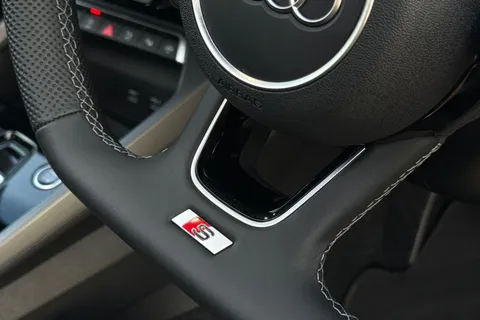 BU75ZKT Audi A3 1.5 TFSI 150 S Line 5dr S Tronic Thumbnail #47