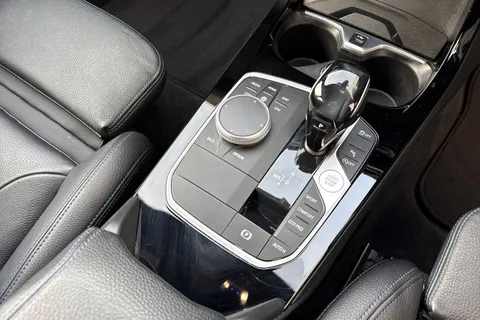 VK70ZTO BMW 1 Series 2.0 118d M Sport Auto Euro 6 (s/s) 5dr Thumbnail #23