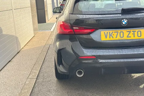 VK70ZTO BMW 1 Series 2.0 118d M Sport Auto Euro 6 (s/s) 5dr Thumbnail #29