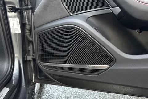 WR22ZSK Audi S4 Avant Black Edition TDI 341 PS tiptronic Thumbnail #28