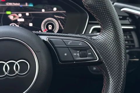 WR22ZSK Audi S4 Avant Black Edition TDI 341 PS tiptronic Thumbnail #38