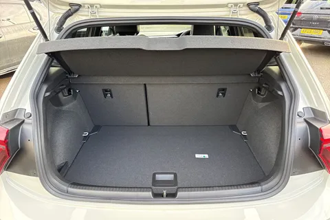 Volkswagen Polo 2.0 TSI GTI DSG Euro 6 (s/s) 5dr Thumbnail #7