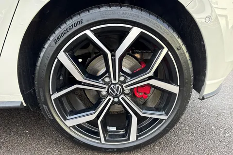 Volkswagen Polo 2.0 TSI GTI DSG Euro 6 (s/s) 5dr Thumbnail #12