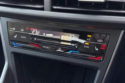 Volkswagen Polo 2.0 TSI GTI DSG Euro 6 (s/s) 5dr Thumbnail #22