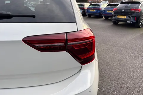 Volkswagen Polo 2.0 TSI GTI DSG Euro 6 (s/s) 5dr Thumbnail #29