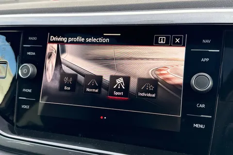 Volkswagen Polo 2.0 TSI GTI DSG Euro 6 (s/s) 5dr Thumbnail #45