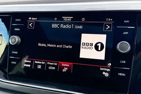 Volkswagen Polo 2.0 TSI GTI DSG Euro 6 (s/s) 5dr Thumbnail #46