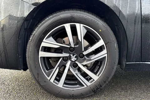 OW22GWE PEUGEOT 208 1.5 BlueHDi Allure Premium + Euro 6 (s/s) 5dr Thumbnail #22