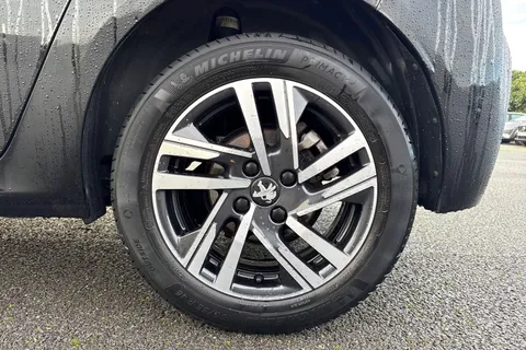 OW22GWE PEUGEOT 208 1.5 BlueHDi Allure Premium + Euro 6 (s/s) 5dr Thumbnail #23