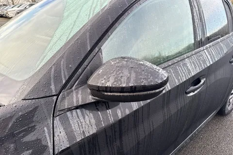 OW22GWE PEUGEOT 208 1.5 BlueHDi Allure Premium + Euro 6 (s/s) 5dr Thumbnail #28