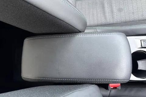 OW22GWE PEUGEOT 208 1.5 BlueHDi Allure Premium + Euro 6 (s/s) 5dr Thumbnail #60