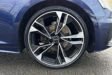 PK72ETX Audi A5 35 TFSI Black Edition 2dr S Tronic Thumbnail #9