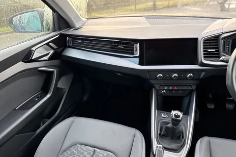 PJ73WHG Audi A1 Sport 25 TFSI 95 PS 5-speed Thumbnail #19