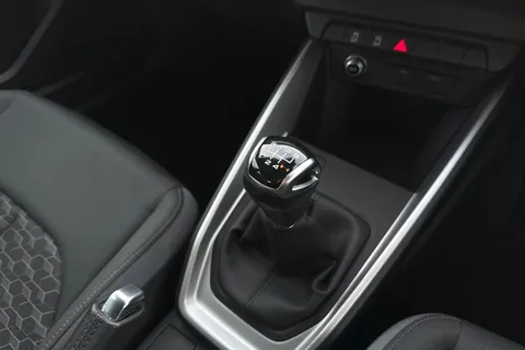 PJ73WHG Audi A1 Sport 25 TFSI 95 PS 5-speed Thumbnail #22