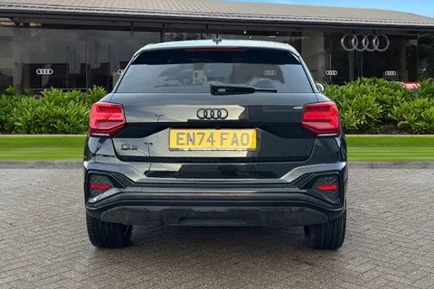 EN74FAO Audi Q2 Black Edition 35 TFSI 150 PS S tronic Thumbnail #5