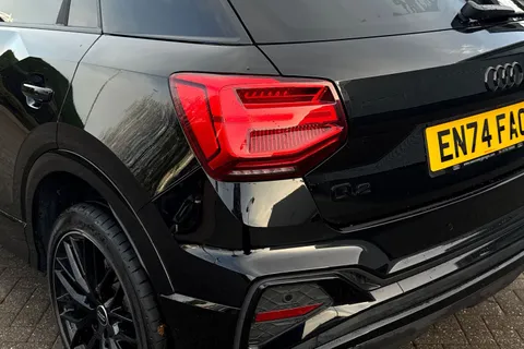 EN74FAO Audi Q2 Black Edition 35 TFSI 150 PS S tronic Thumbnail #8