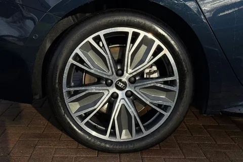 KM74GDA Audi A5 Launch Edition TDI 204 PS S tronic Thumbnail #10