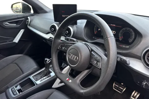EN74FAO Audi Q2 Black Edition 35 TFSI 150 PS S tronic Thumbnail #14