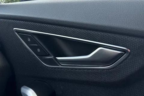 EN74FAO Audi Q2 Black Edition 35 TFSI 150 PS S tronic Thumbnail #21