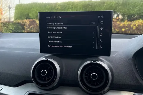 EN74FAO Audi Q2 Black Edition 35 TFSI 150 PS S tronic Thumbnail #34