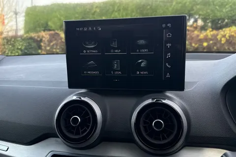 EN74FAO Audi Q2 Black Edition 35 TFSI 150 PS S tronic Thumbnail #38