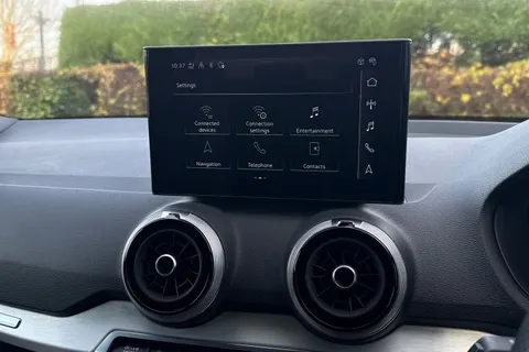 EN74FAO Audi Q2 Black Edition 35 TFSI 150 PS S tronic Thumbnail #40